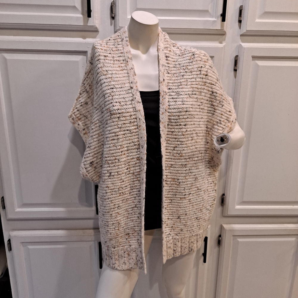 Universal Thread Cream Knit Poncho